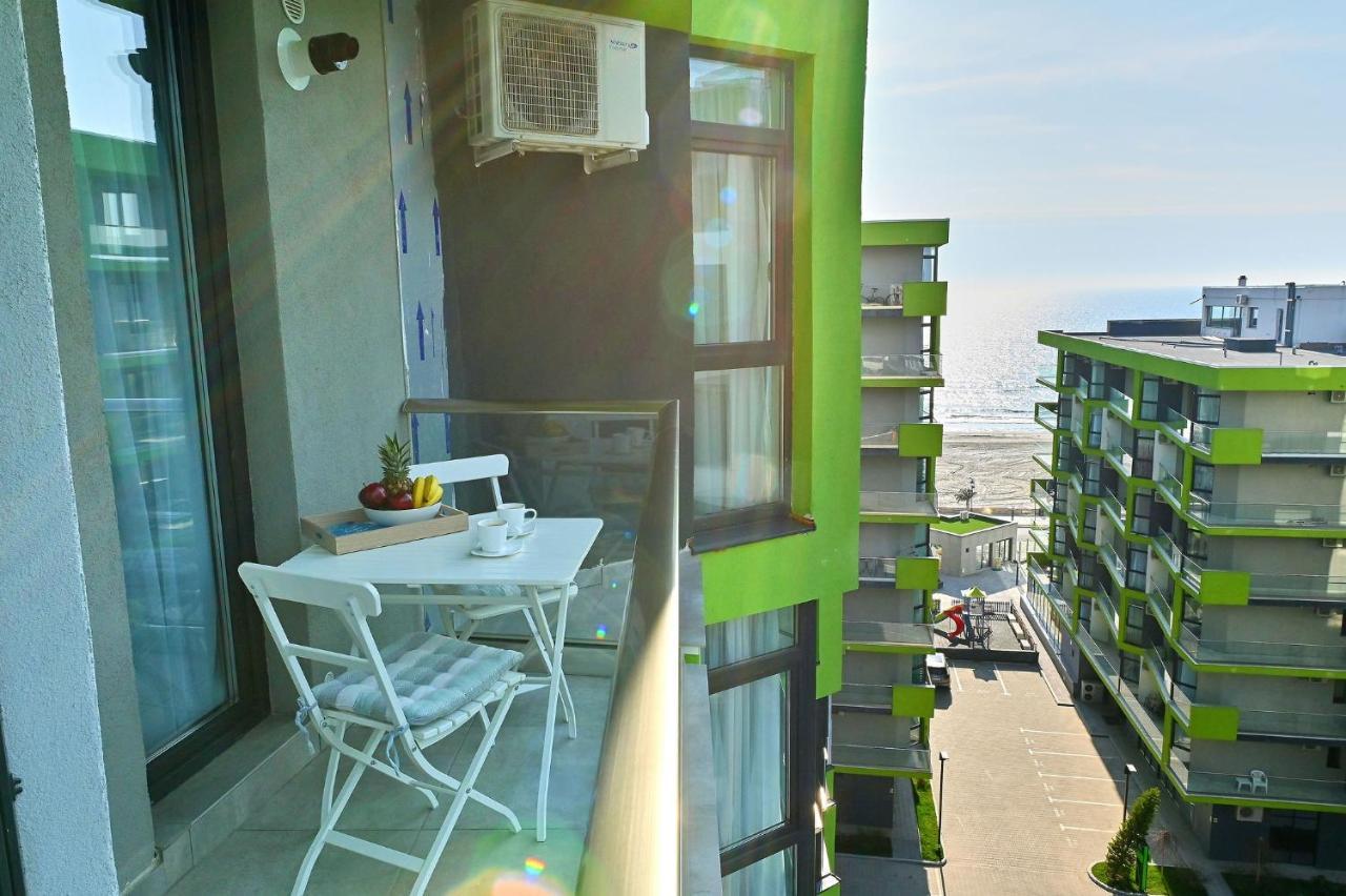 Sea Shore Apartments - Spa N Pools Beach Resort Mamaia Eksteriør bilde