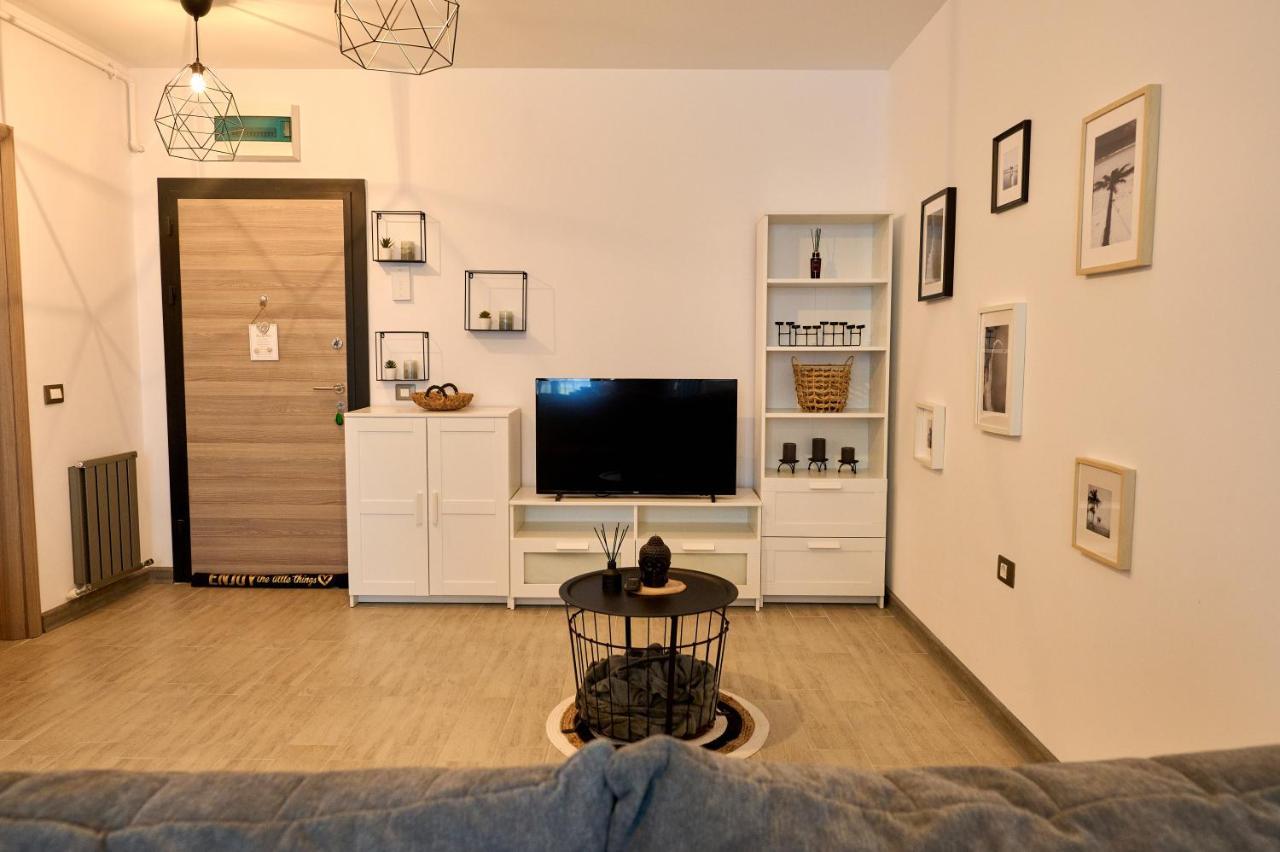 Sea Shore Apartments - Spa N Pools Beach Resort Mamaia Eksteriør bilde